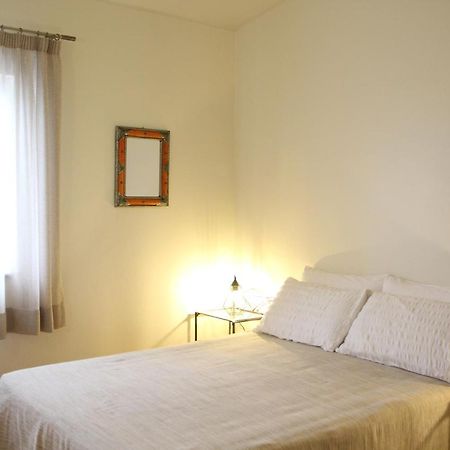Angela Guest House Lagos Exterior foto